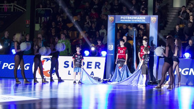 Hala sportowo-widowiskowa „Relax” – Piotrków Trybunalski